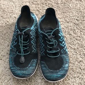 EUC Tribute athleisure shoes
